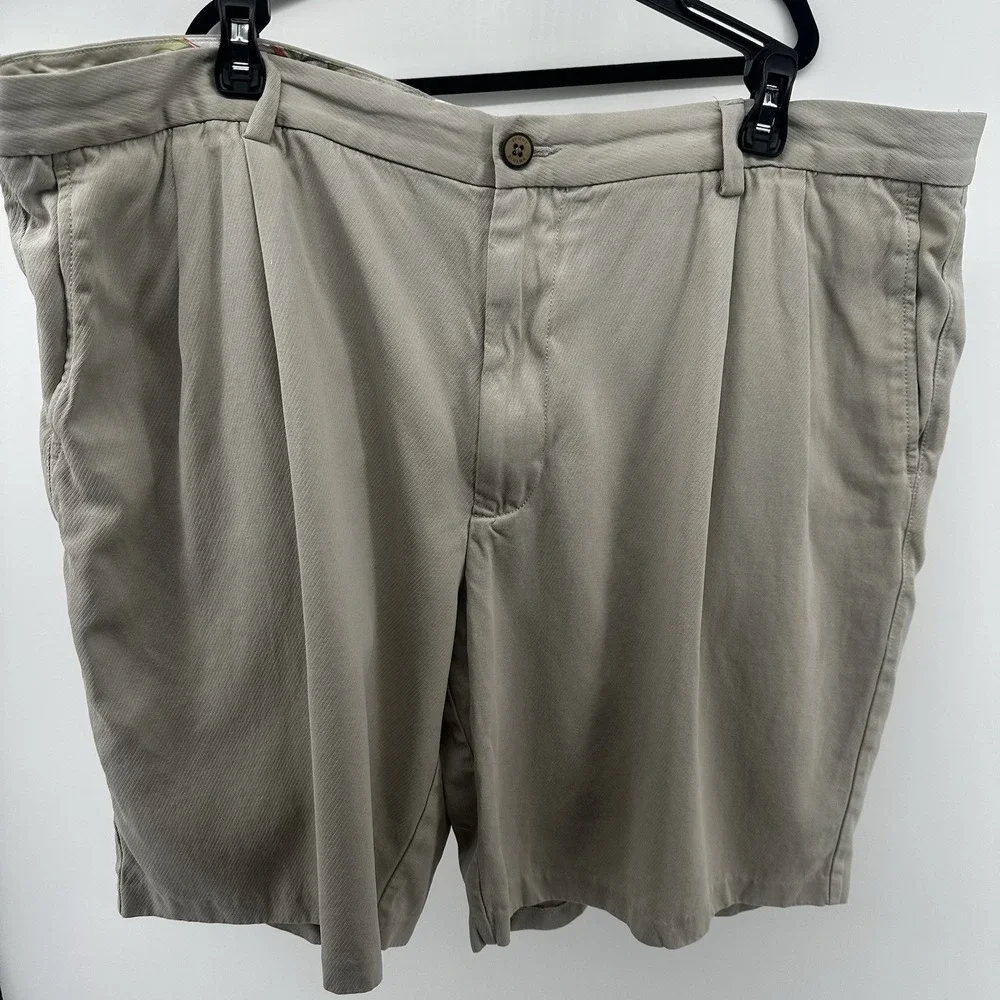 Tommy Bahama Mens Silk Pleated Chino Shorts 42 Casual Resort Khaki Tan Relaxed